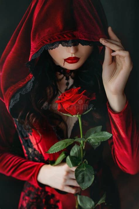 Mysterious Scary Silhouette Beautiful Gothic Woman Hood Vampire Red