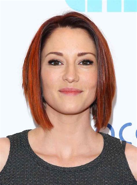 ‘supergirls Chyler Leigh Opens Up About Here Own Journey With Sexuality Socialite Life
