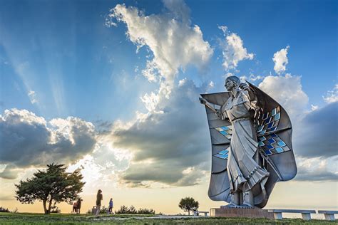 See Dignity Of Earth And Sky In South Dakota