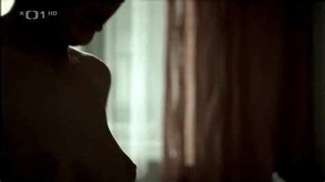 Nude Video Celebs Andrea Kulasova Nude Sametovi Vrazi 2005