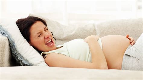 Tips To Deal With Pelvic Pain During Pregnancy SoftLikely