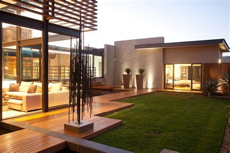 Stylish Outdoor Spaces For Modern Living