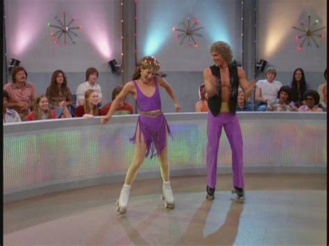 That 70s Show Roller Disco 305 That 70s Show Image 19386408