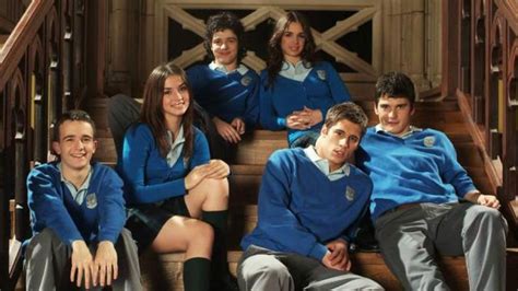 Amazon prime video ha decidido rescatar la base en la que se sustentaba esta serie para crear su propio reboot, el cual lleva por título 'el internado: El Internado: Las Cumbres | Tráiler oficial | Tomatazos