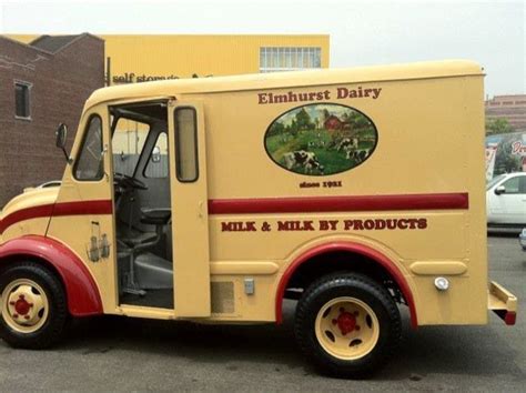A Restored Elmhurst Dairy Divco Truck Chevy Diesel Trucks Suv Trucks