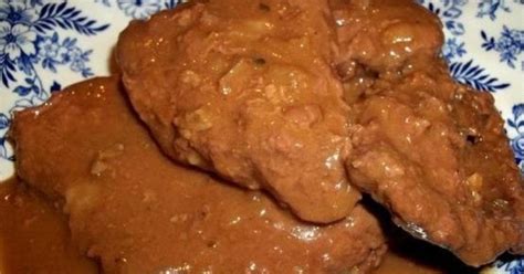Cubes steaks & gravy recipe. FOOD AND COOK : Melt In Your Mouth / Crock Pot Cube Steak
