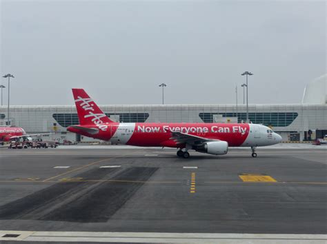 Find the travel option that best suits you. Air Asia Airbus | Kuala Lumpur International Airport 2 ...