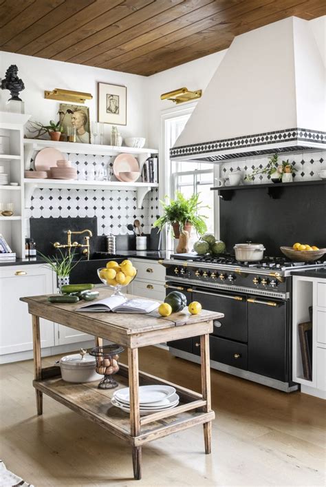 Over the course of your lifetime, you'll spend in a lot of time in front of your sink. 41+ Beautiful Kitchen Islands Ideas That Can Transform ...