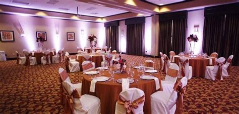 embassy suites by hilton hotel columbus is a wonderful venue for larger weddings as they can
