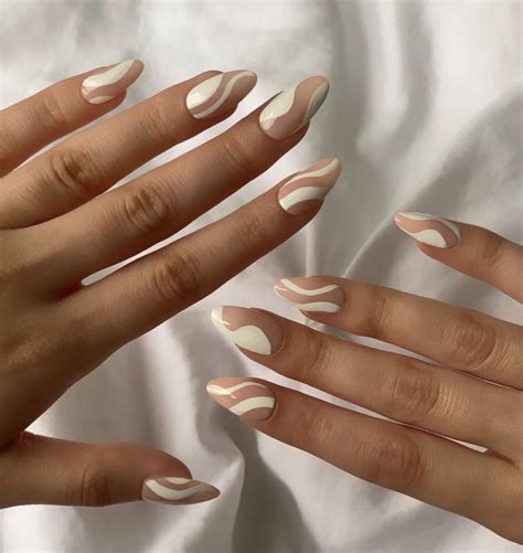 Nude And White Swirl Nails Subtle Nails Acrylic Nails Coffin Short