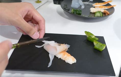Sushi That Looks Like Real Life Swimming Koi In A Few Simple Steps