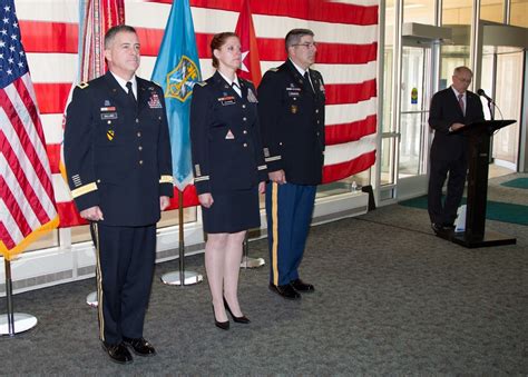 Inscom Welcomes New Command Chief Warrant Officer Article The