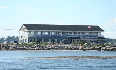 Maines Iconic Estes Lobster House Will Not Open This Summer