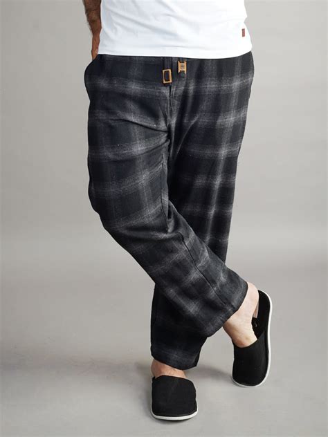 Black And Grey Checkered Flannel Pants For Men Bombay Trooper