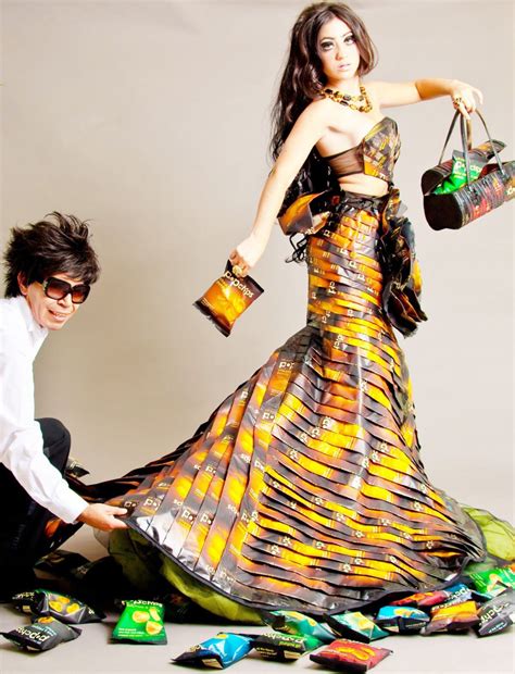 Deprovins Suzanne On Twitter Fashion Recycled Dress Upcycled Fashion