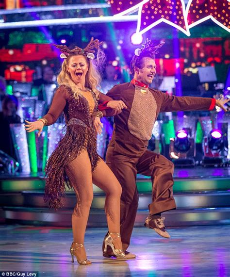 First Look Kimberley Walsh Returns To Strictly Daily Mail Online