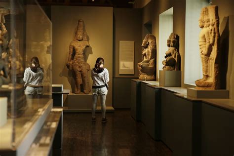 Asian Art Museum Rising To Put Tough Days Behind Asian Art Museum Asian Art Museum