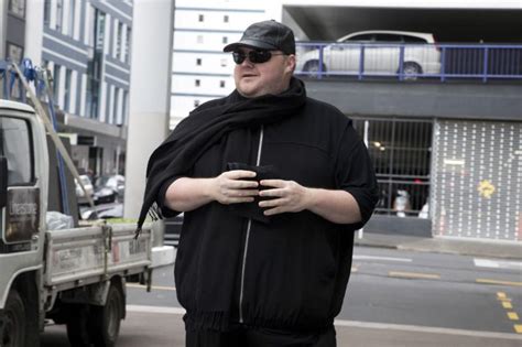 kim dotcom megaupload founder can face u s extradition new zealand court ロイター
