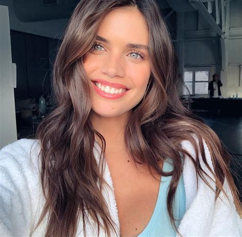 Sara Sampaio On Instagram Hope You Are Having A Good Day