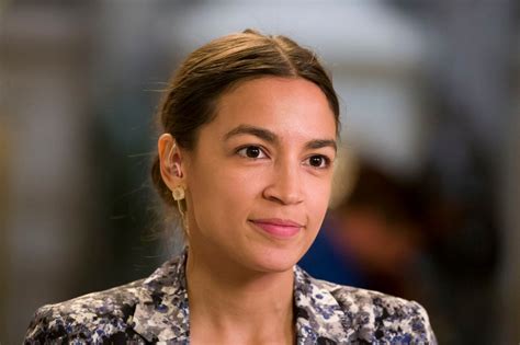 Swing Voters See Alexandria Ocasio Cortez As Democrats Standard Bearer Scaring Party Leaders