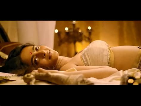 Anushka Shetty Hot And Horny Boobs And Navel Compilations So Romantic