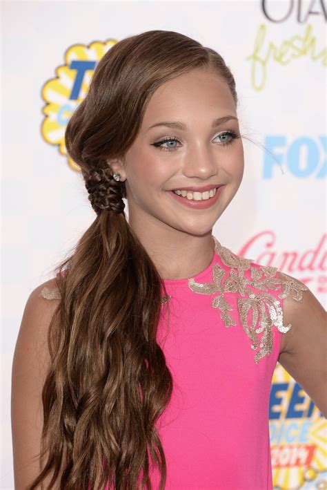 Maddie Zieglers Best Hair And Makeup Looks In Case You Werent Already
