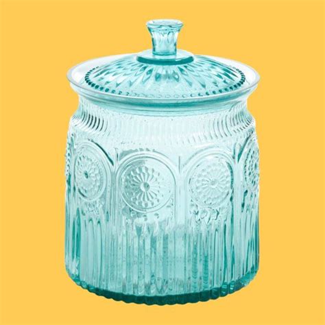 10 Cute And Quirky Cookie Jars Youll Love Cookie Jars Glass Cookie