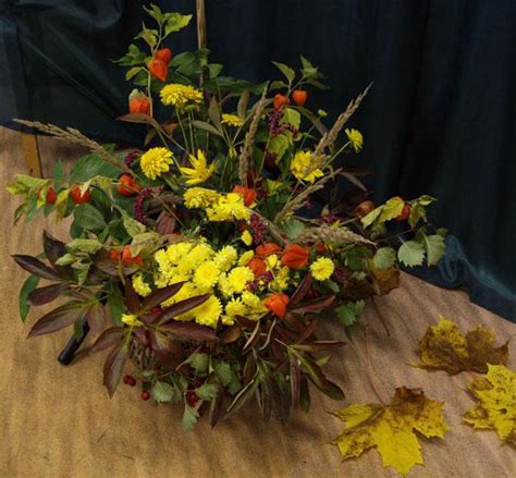 We did not find results for: 25 Fall Flower Arrangements, Thanksgiving Table ...