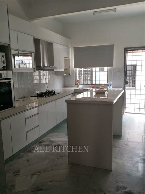 Siapa sih yang tidak ingin memiliki dapur yang cantik, minimalis dan tampak elegan ? Kabinet Dapur Bukit Antarabangsa