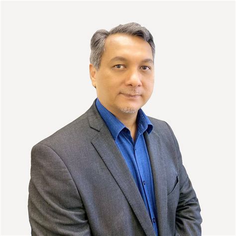 Beliau menang dalam pilihan raya umum malaysia 2013 atas tiket parti pkr selepas mengalahkan calon barisan nasional. Mohd Azli Abd Hamid - Prince Court Medical Centre