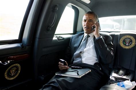 Obama Upgrades From Blackberry But Admits His New Phone Is Far From