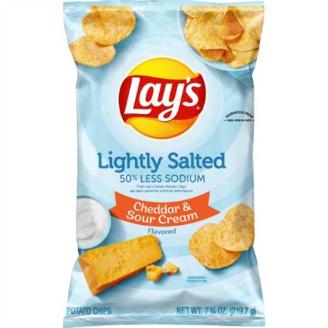 Lays Potato Chips Lightly Salted Cheddar Flavor Snacks 775 Oz Kroger