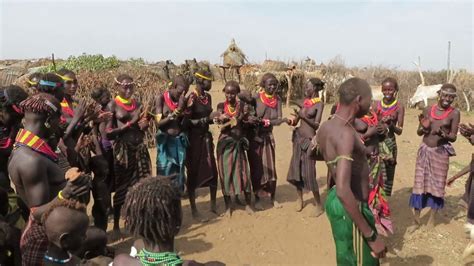 Hamar Tribe Dancing In Omo Valley Ethiopia — African Rituals With