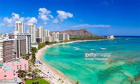 Hawaii Oahu Waikiki Beach Photos And Premium High Res Pictures Getty