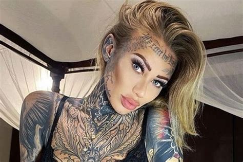 Britains Most Tattooed Woman Shows What She Looks Like With Ink Covered Up Daily Star