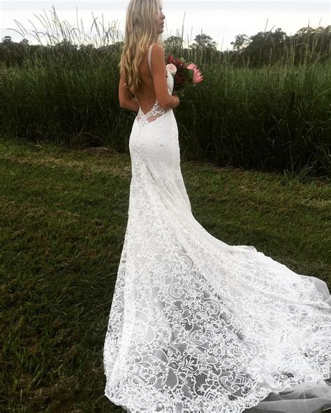 Wir beraten dich kompetent & persönlich bei traumkleid in düsseldorf. 442 Likes, 76 Comments - Made with Love Bridal ...