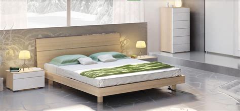 Una cameretta in sconto con letto tessile e cabina armadio. Camere Da Letto Da Esposizione Scontate : CAMERA DA LETTO ...