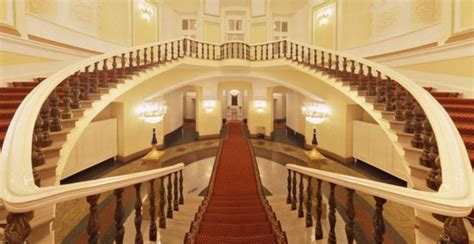 Select from premium putin palace of the highest quality. Why does the interior of Putin's Palace look so tacky? - Quora