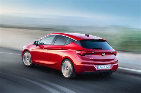 Opel astra kombi 2021 : Prix Opel Astra 2015 : tarifs et équipements de la nouvelle Astra - Photo #2 - L'argus
