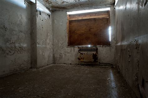 The best house calls showcase the storied dwellings—and lives—of our neighbors. Place — National Public Housing Museum