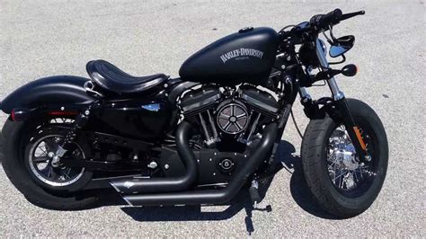Classic peanut fuel tank : My 2013 Harley 48 in Denim Black (Iron 883 tank and fender ...