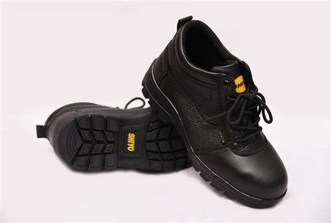 See tai hua hardware sdn bhd's products and suppliers. Shiyo Safety Shoes « Product categories « Yeowchuan ...