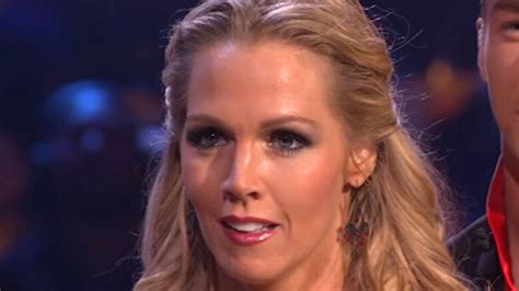 Jennie Garth Is A Lady In Red For Dwts Throwback