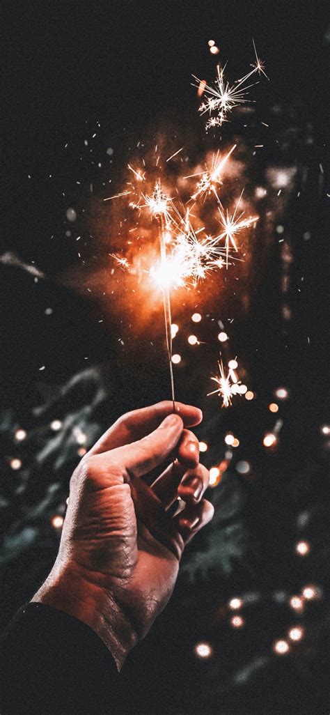 New Year's Eve iPhone wallpaper pack
