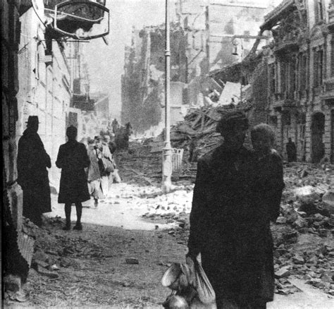 Rare Photos From The Warsaw Uprising Of 1944 Rare Historical Photos