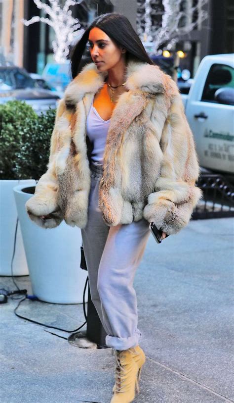 Kim Kardashian Winter Fashion Outfits Fur Coat Street Style Kim