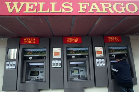 To grow to be a management analyst, you should earn a bachelor's diploma in a related subject from an accredited college or university. Wells Fargo's Possible Job Cuts Fuel Wall Street Analyst ...