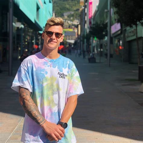 Read 3 from the story instagram · fabio quartararo by ameliefff (ame) with 429 reads. Fabio Quartararo 🇫🇷 on Instagram: "😎" en 2020