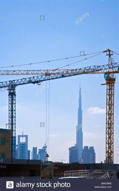 Burj Khalifa Construction Hi Res Stock Photography And Images Alamy