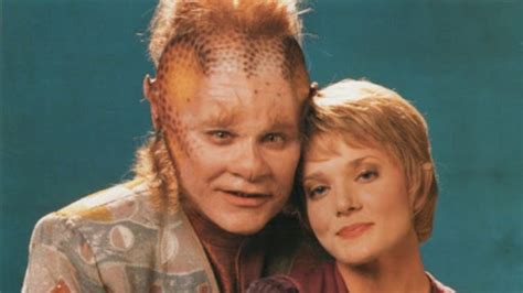 Ethan Phillips Laments ‘star Trek Voyager Breakup Scene With Neelix And Kes Was Never Shown